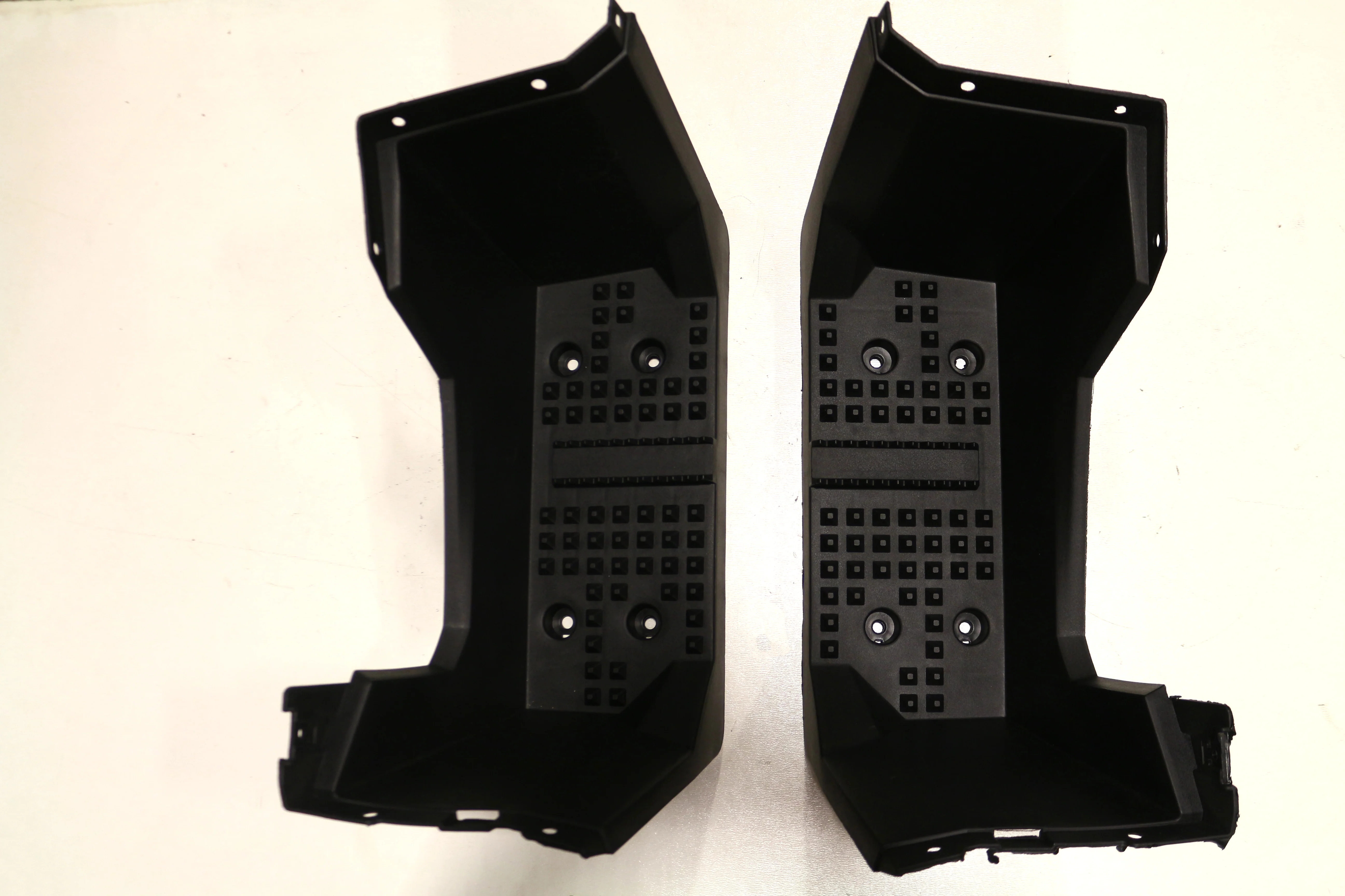 Blazer 110H Footrest Set - TAO TAO MOTOR / GIO PARTS - PBCB110HFR