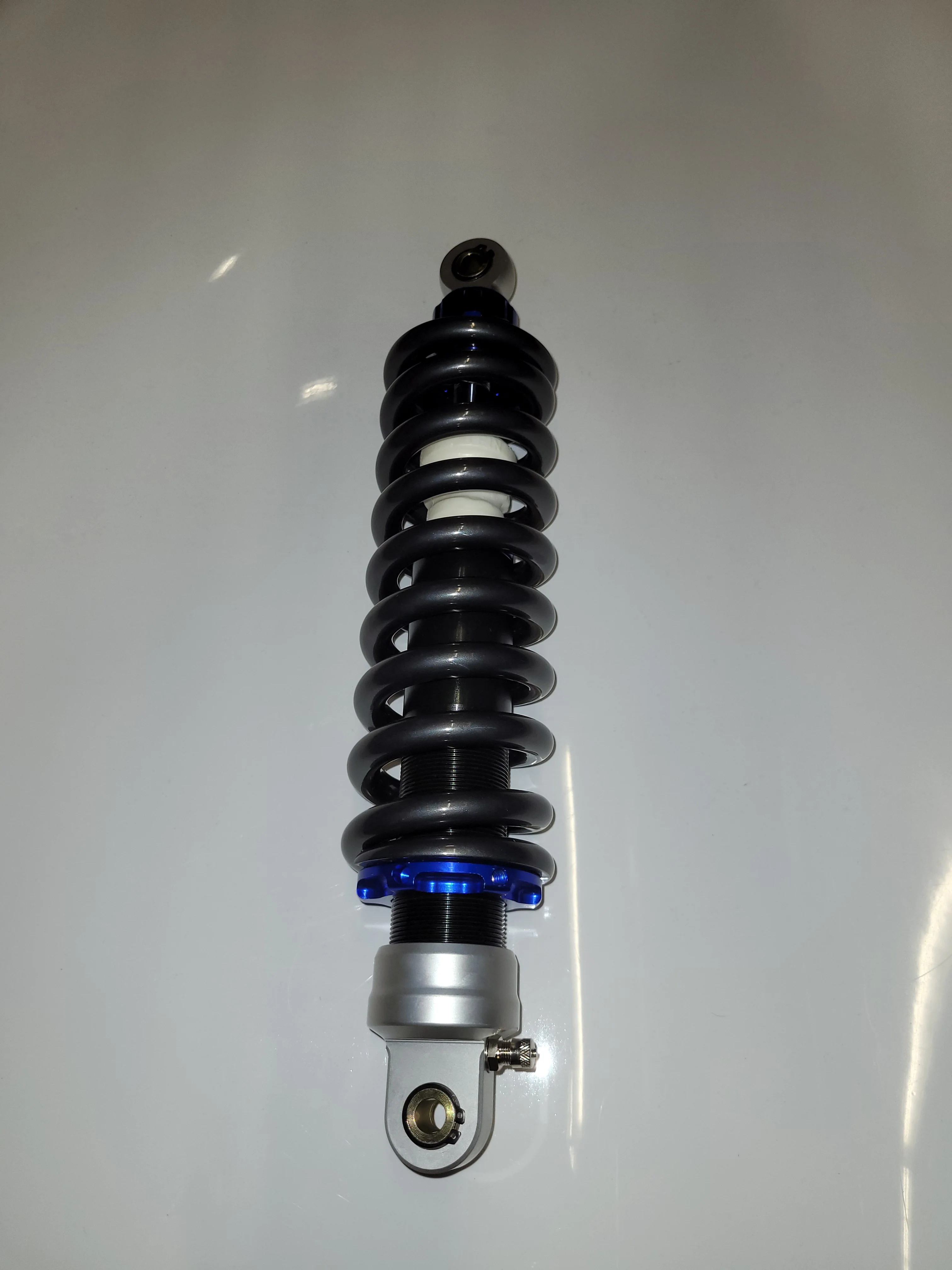 VM125 Rear shock - PBC547XL